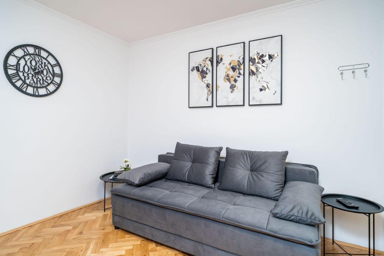 Apartman Knego With Parking Дубровник Екстер'єр фото